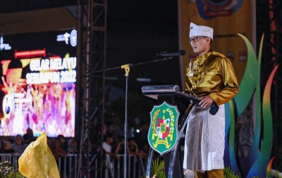 Menparekraf Buka 'Gelar Melayu Serumpun 2022' di Medan