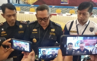 Bea Cukai Sumut Sita 2 Juta Lebih Rokok Ilegal Merek Luffman dan Camclar