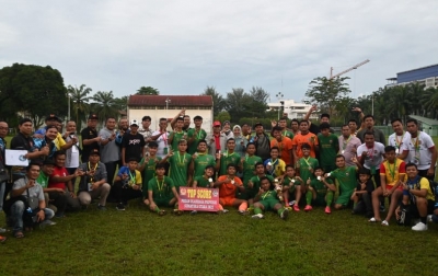 Tim Sepak Bola Tanjungbalai Raih Medali Perak