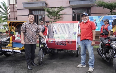 PTPN 3 Silaturahmi dan Salurkan Bansos untuk Ribuan Abang Becak Sumut