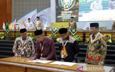 Haedar Nasir Kembali Pimpin Muhammadiyah 2022-2027