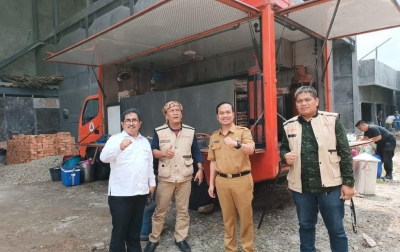 Bantuan Dapur Umum dan Logistik Pangan untuk Korban Banjir di Seimati Medan