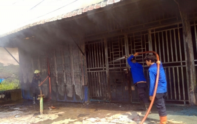 Tempat Usaha Terbakar, Ibu dan Dua Anak Meninggal Dunia