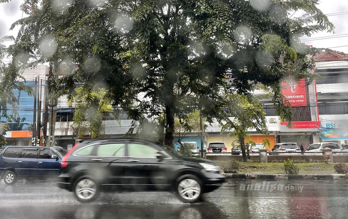 Info Prakiraan Cuaca Sumut Hari Ini: Hujan Ringan hingga Lebat