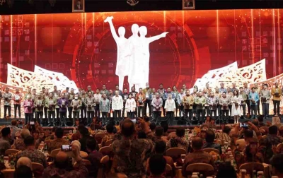 Unggul Dalam Pemberdayaan UMKM, BRI Sabet Dua Penghargaan BI Awards 2022