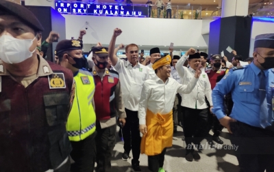 Muhaimin Iskandar Disambut Ribuan Warga di Kualanamu