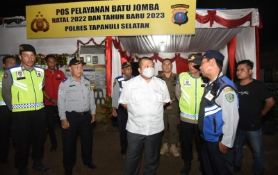 Bupati Tapsel Tinjau Beberapa Pos Pam Nataru 2023