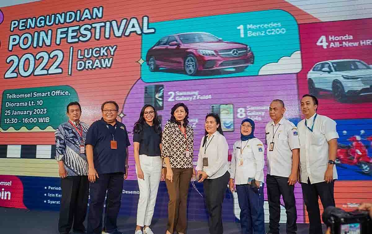 Apresiasi Loyalitas Pelanggan, Telkomsel Umumkan Pemenang Program Poin Festival Lucky Draw 2022 Berhadiah 5 Mobil Mewah
