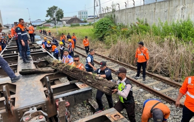 PT KAI Divre I SU Aksi Bersih Lintas, Pastikan Keselamatan Perjalanan KA