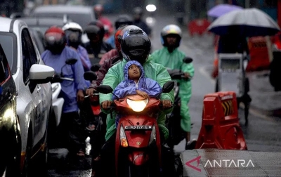 Jumat Siang, Kota-kota Ini Berpotensi Diguyur Hujan