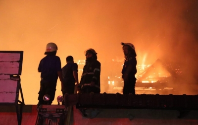 Kebakaran di Bromo, 3 Orang Luka-luka, 9 Rumah Terbakar