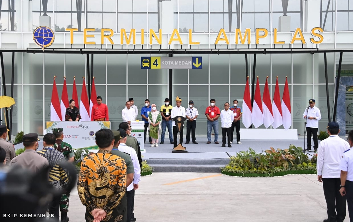 Jokowi Tidak Ingin Preman Ada di Terminal Amplas dan Tanjung Pinggir