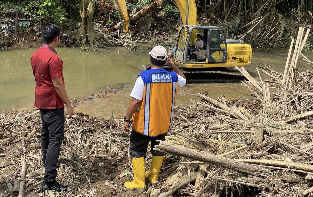 Kecamatan Medan Tuntungan dan BWSS II Kolaborasi Bersihkan Sungai Bekala