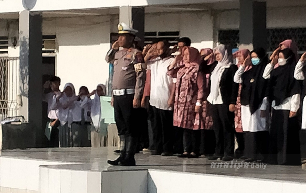 Satlantas Polres Sergai Goes to School di Perguruan Kartini Utama