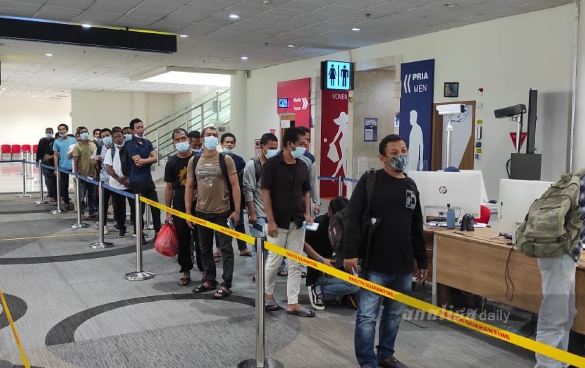 33 WNI Bermasalah Kembali Dideportasi dari Malaysia