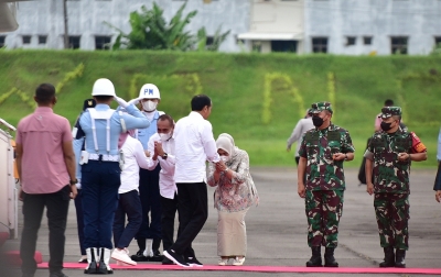 Edy Rahmayadi Sambut Kedatangan Jokowi di Lanud Soewondo Medan, Terkait HPN 2023