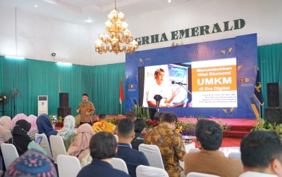 Fajar Lase Perkenalkan Aplikasi Portal DJKI kepada Pelaku UMKM di Bandung