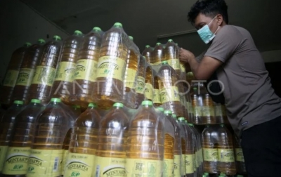 Dibatasi, Pembelian MinyaKita Hanya 2 Liter per Orang