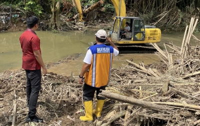 Kecamatan Medan Tuntungan dan BWSS II Kolaborasi Bersihkan Sungai Bekala