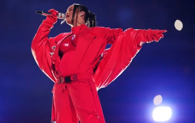 Rihanna Tetap Tampil di Super Bowl Meski Hamil Anak Kedua