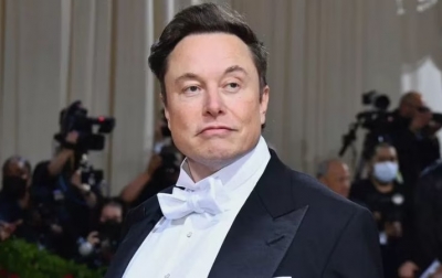 Elon Musk Dikabarkan Serius Beli Manchester United