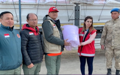 Indonesia Beri Bantuan 5.000 Selimut Bagi Korban Gempa Turki