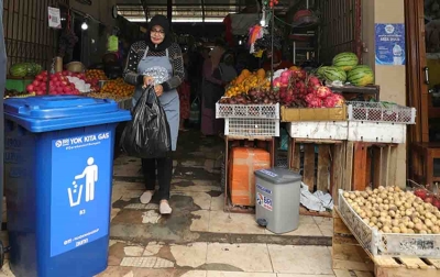 Gerakan Anti Sampah “Yok Kita Gas”: BRI Sasar Pengelolaan Sampah Terpadu di Pasar Kesesi Pekalongan