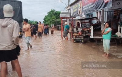 Hujan Deras di Sidimpuan Menyebabkan Beberapa Titik Banjir