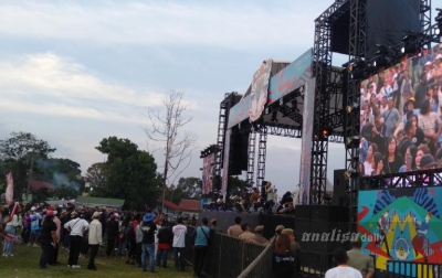 Bagi yang Tak Punya Tiket, Masyarakat Bisa Nobar F1 Powerboat Secara Live Streaming