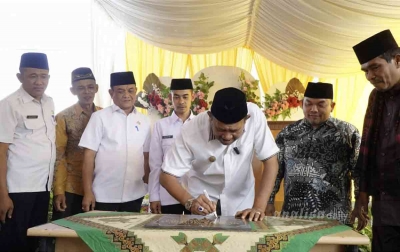 Afandin Resmikan Mushollah Al-Ikhlas di Hinai