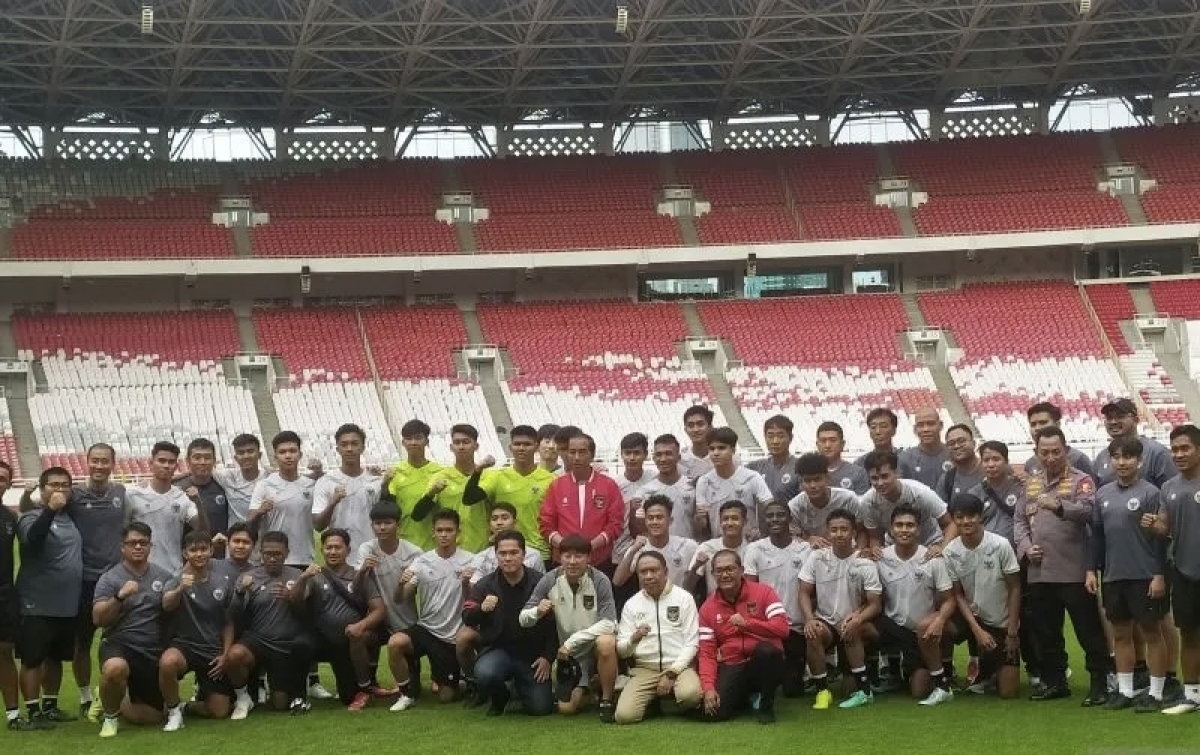Didampingi Erick Thohir, Jokowi Temui Pemain Timnas U-20 di Stadion GBK