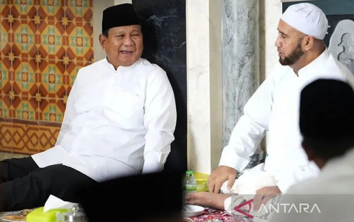 Habib Syech Kepada Prabowo: Jaga Persatuan Bangsa