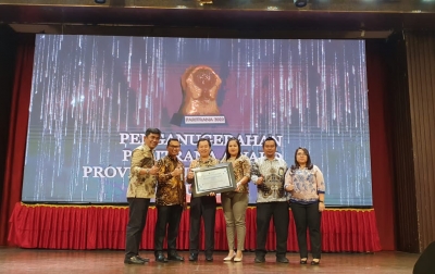 Modern Plasindo Mutiara Terima Penghargaan Paritrana Award 2022 Tingkat Sumut