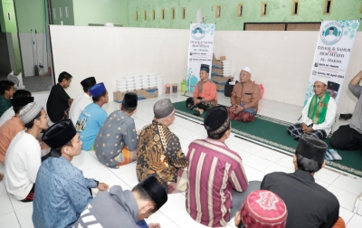 Tuan Guru Sahabat Ganjar Sumut Sahur Bersama Warga Desa Kolam