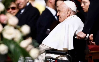 Paus Fransiskus Sampaikan Pesan Paskah Kepada Dunia