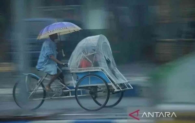 Hujan Ringan dan Lebat Diprediksi Mengguyur Sejumlah Kota