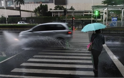 Hujan Ringan Diprediksi Guyur Sejumlah Kota Besar, Termasuk Medan