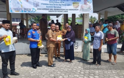 Bantu Masyarakat, Pemkab Palas Gelar Pasar Murah