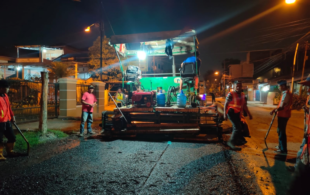 Jalan STM Ujung Diperbaiki, Masyarakat yang Melintas Diimbau Hati-hati