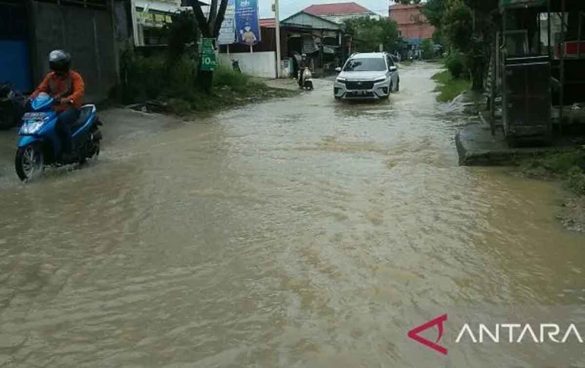 Waspadai Kota Medan Diprakirakan Diguyur Hujan Disertai Kilat