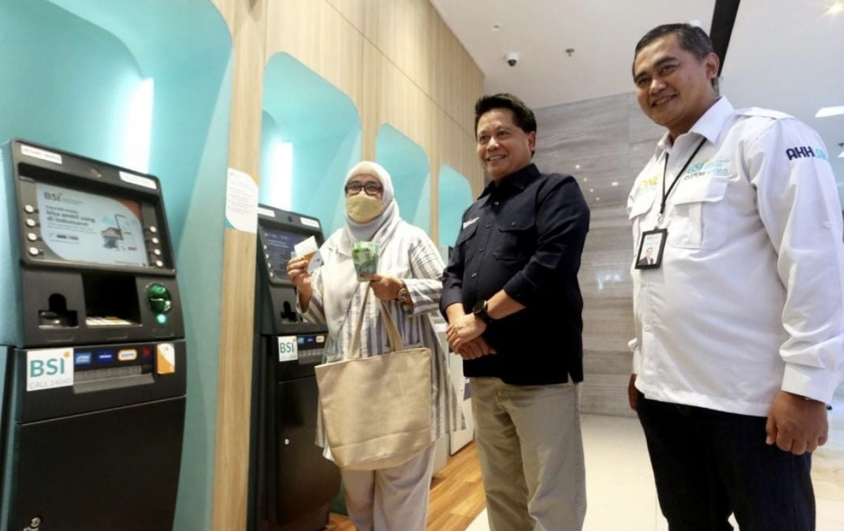 Layanan Cabang, ATM, dan Mobile Banking BSI Sudah Kembali Normal