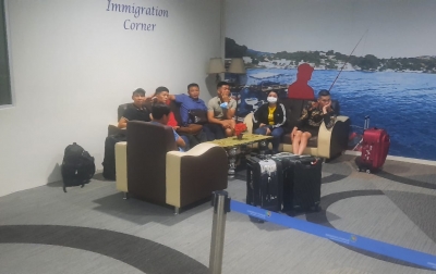 Imigrasi Tolak Masuk 7 WNA Vietnam, Cekal 1 Warga Malaysia di Bandara Kualanamu