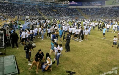 Stadion Cuscatlan Dipadati Penonton, 12 Orang Meninggal Dunia