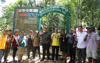 Ijeck Temani Menpora Dito Jajal Trek BLOT Run 2023, Ketemu Orangutan Alang