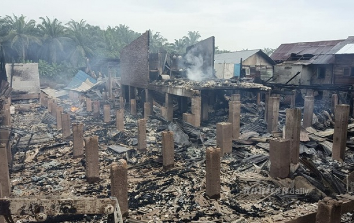 15 Rumah di Tanjungpura Hangus Terbakar