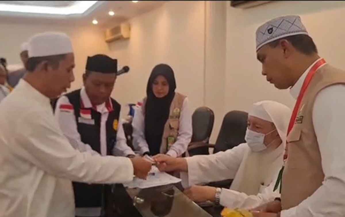 Jamaah Haji Aceh di Mekkah Terima 1.500 Riyal Dana Wakaf Baitul Asyi