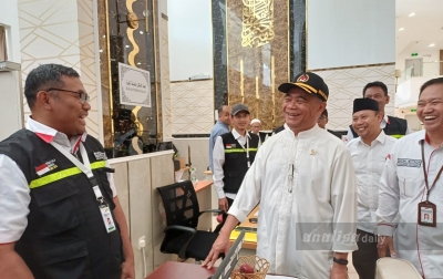 Menko Muhadjir Sampaikan Pesan Jokowi ke Jemaah Haji
