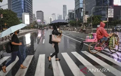 Hujan Ringan Hingga Sedang Diprakirakan Turun Pada Selasa