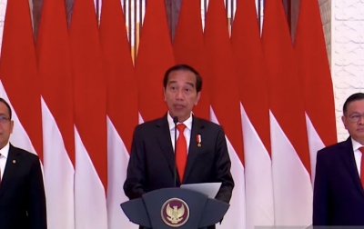 Jokowi Sebut Putusan MK soal Pimpinan KPK Masih Ditelaah Menkopolhukam