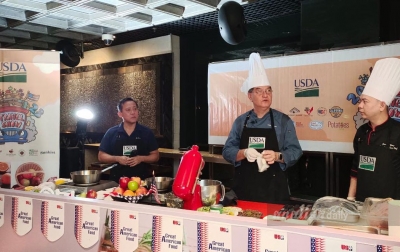 Nikmatnya Makanan Amerika Dipadu Resep Lokal pada USDA Travel Show di Medan